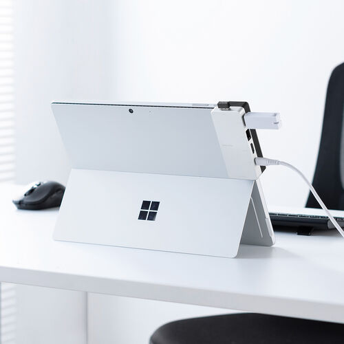 Surface Pro 9用ハブ（タイプCハブ・ドッキングステーション・ドッキングハブ・USBハブ・HDMI出力・LAN搭載・拡張対応・microSD対応・専用設計） HUBCP26S