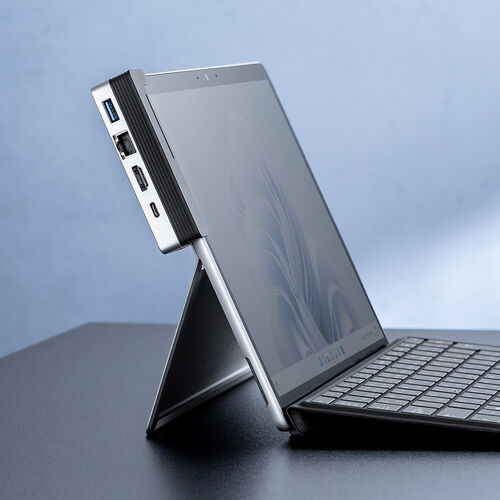 Surface Pro 9用ハブ（タイプCハブ・ドッキングステーション・ドッキングハブ・USBハブ・HDMI出力・LAN搭載・拡張対応・microSD対応・専用設計） HUBCP26S